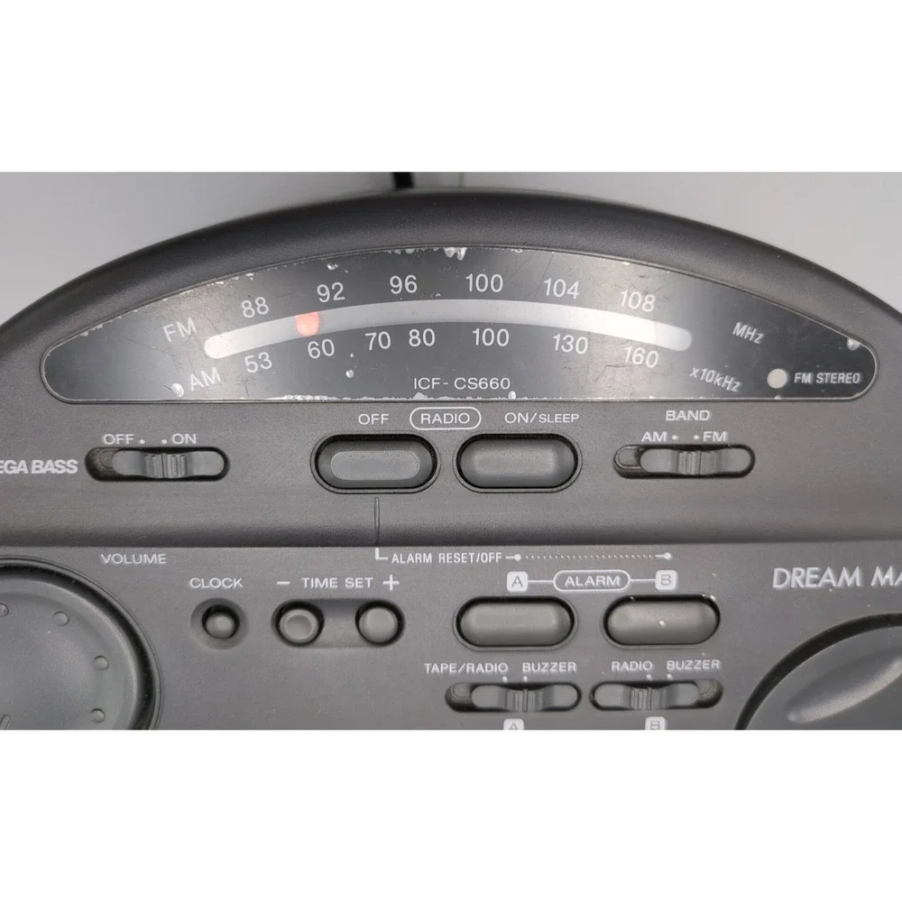 Sony ICFCS660 Dream Machine AM/FM Digital 2 Alarms Bass Green‎ LED Cass Broke